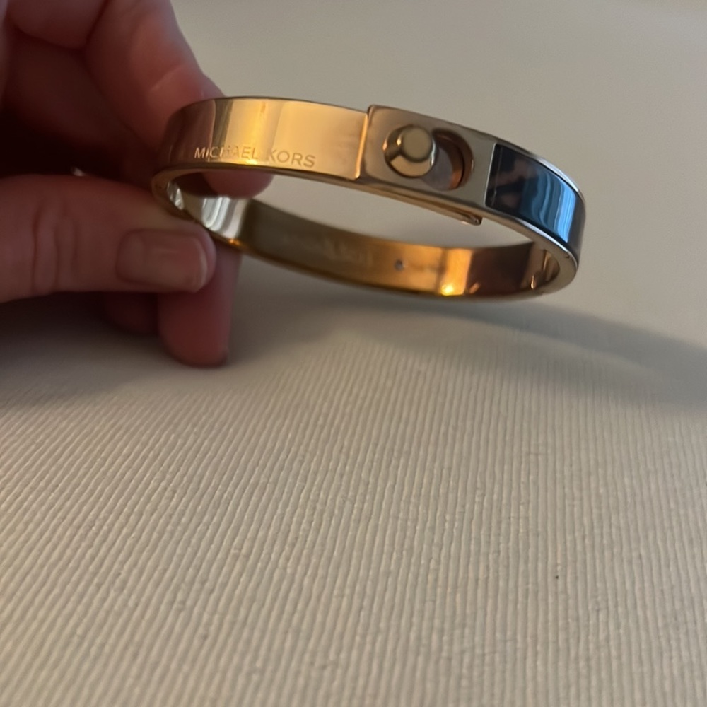 Michael Kors bracelet